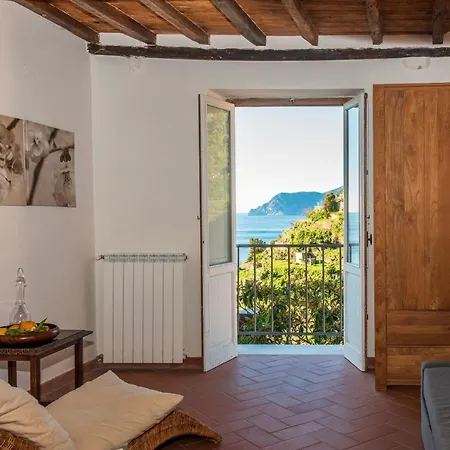 Luxury Seaview Apartments Manarola By Arbaspaa Exterior photo
