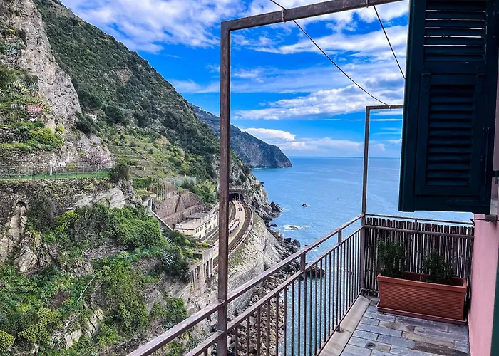 Luxury Seaview Apartments Manarola By Arbaspaa