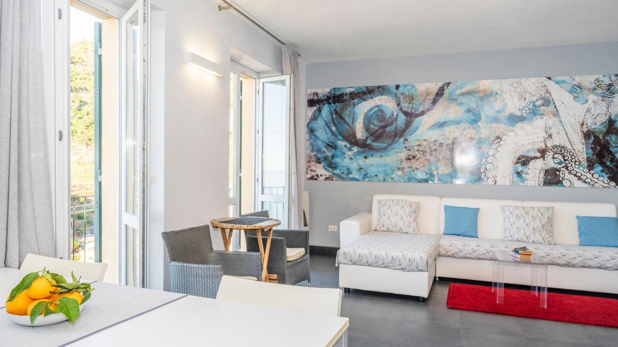 Luxury Seaview Apartment